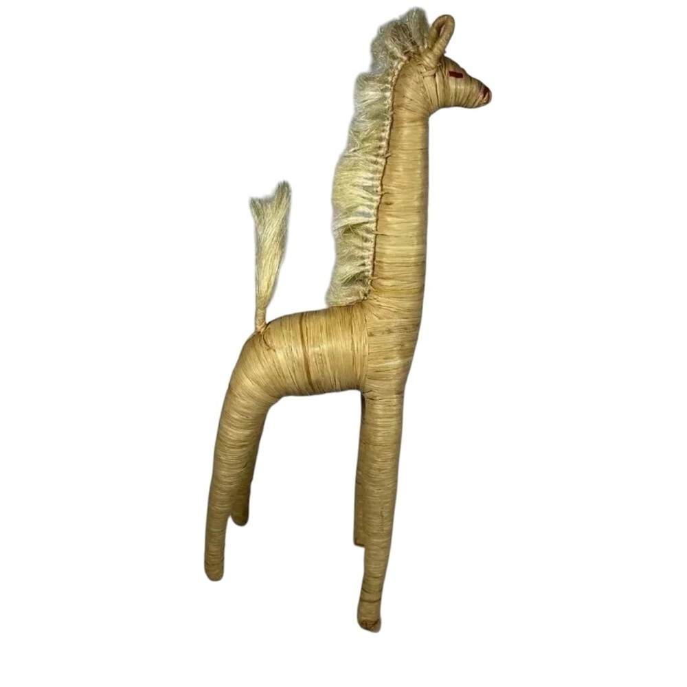 Straw Raffia Handmade Giraffe Natural Tan - Picture 4 of 4